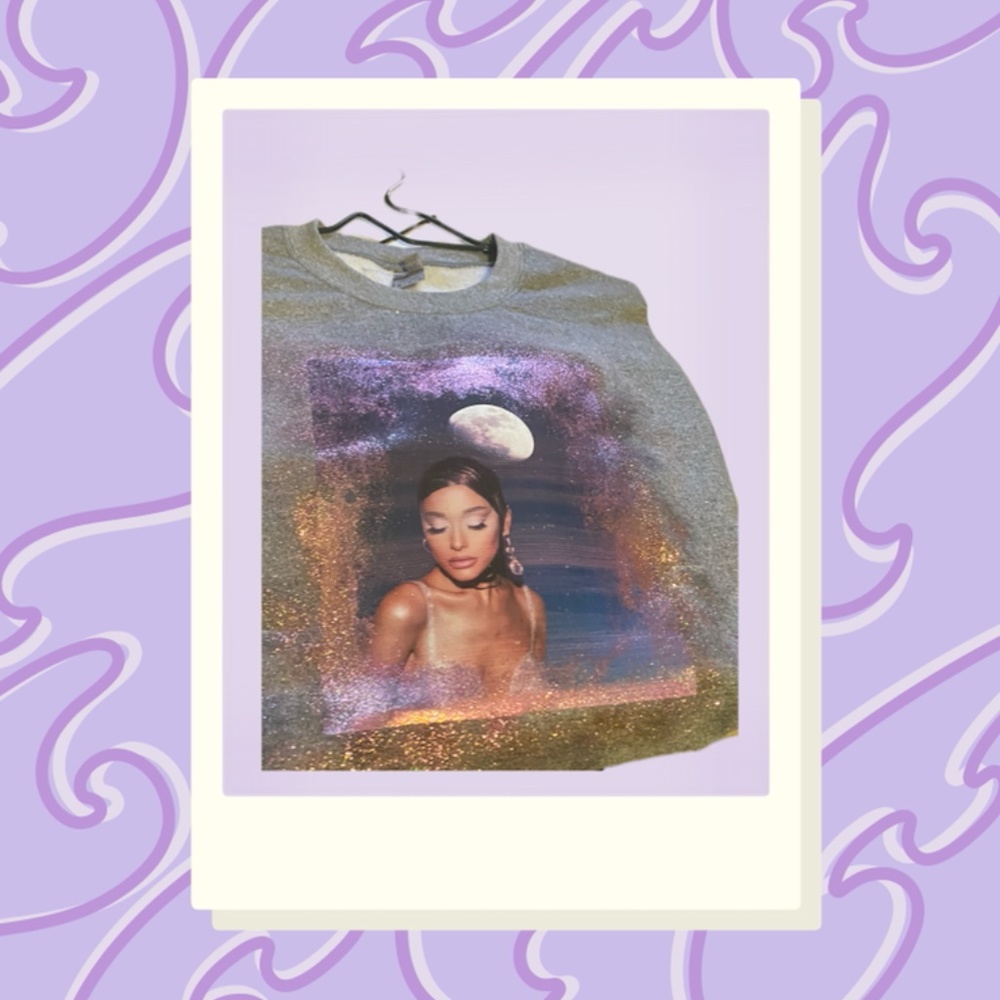 Ari Sweatshirt - Picture 2 of 3